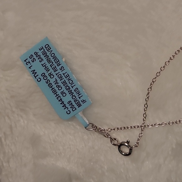 Necklace - Picture 4 of 6